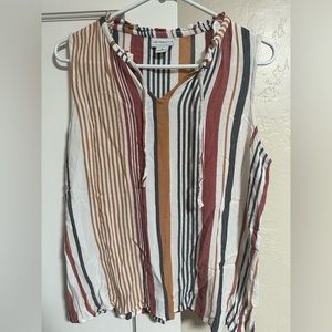 Les Claiborne short sleeve top